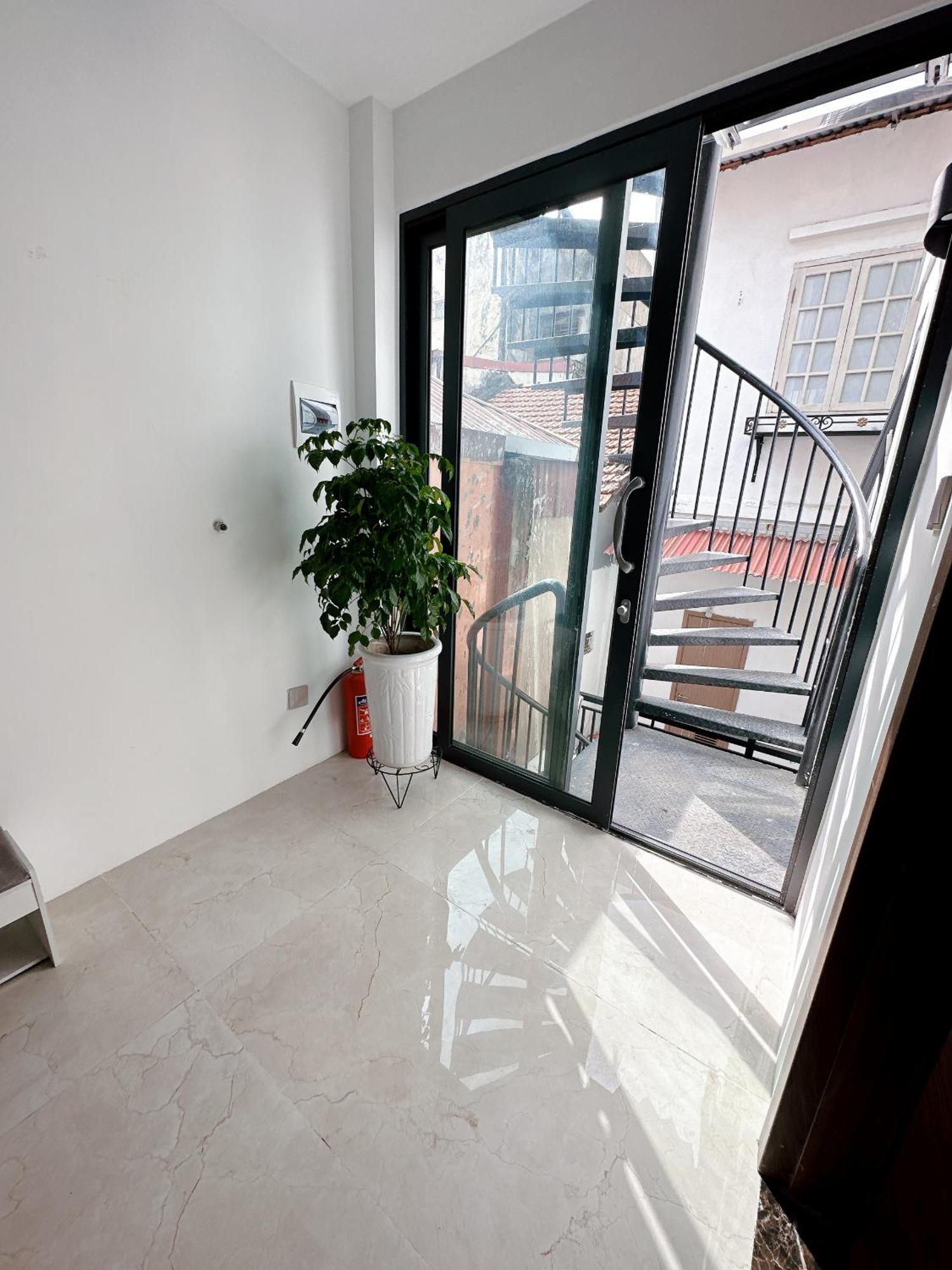 Tinh Anh Home Ханой Экстерьер фото